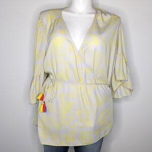 Melissa McCarthy Seven yellow grey wrap blouse 1X